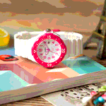 ساعت مچی زنانه اسپرت کاسیو مدل CASIO LRW-200H-4B