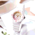 ساعت مچی زنانه اسپرت کاسیو مدل CASIO LRW-200H-4E2